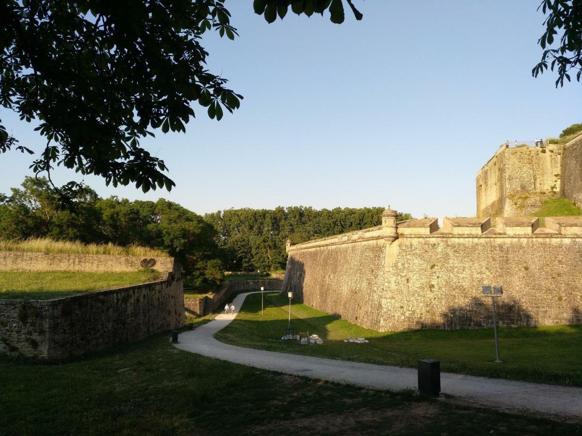 El Mirador De La Cuesta De Santo Domingo Lejlighed Pamplona Eksteriør billede