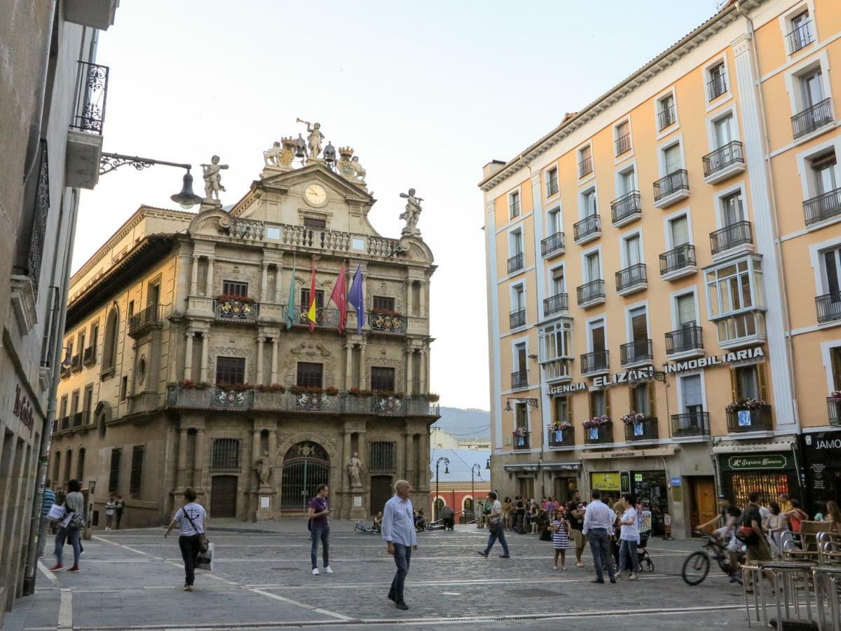 El Mirador De La Cuesta De Santo Domingo Lejlighed Pamplona Eksteriør billede